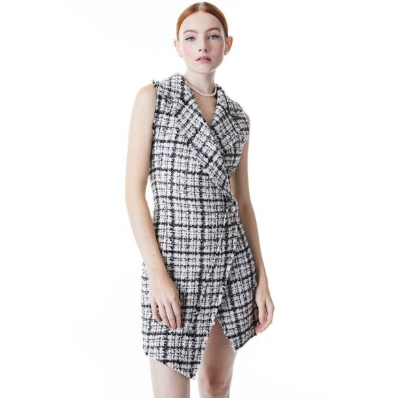 Alice Olivia Meri Sleeveless double breasted Mini Tweed dress